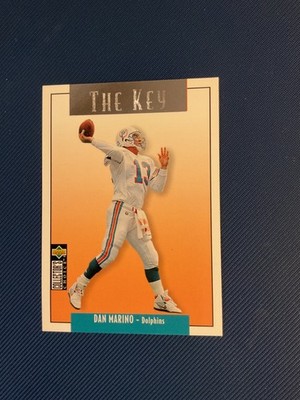 1995 Upper Deck Collector's Choice Dan Marino Silver The Key Card