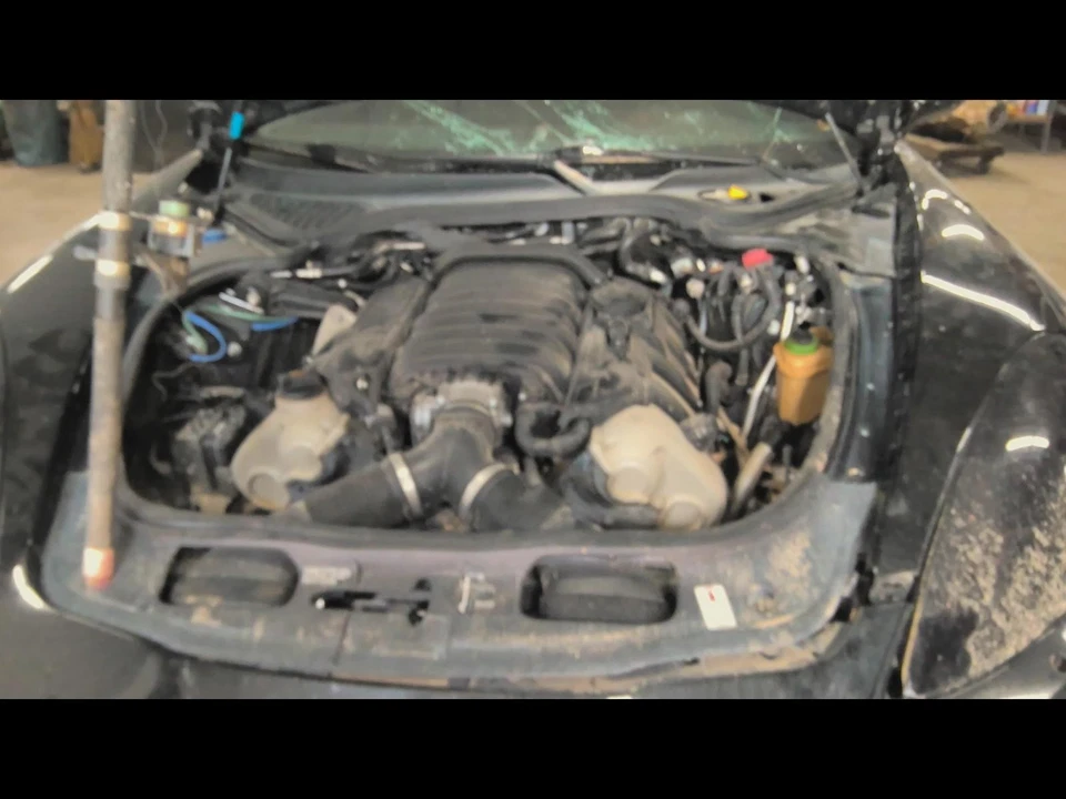 Used Front Right Fender fits: 2013 Porsche PANAMERA Front Right Grade A Foto 3 de 4