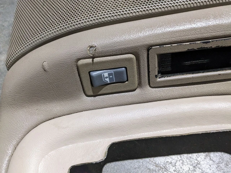 Juego de paneles de moldura de puerta trasera derecha izquierda Yukon Denali 1995-1999 1169586 Foto 3 de 4