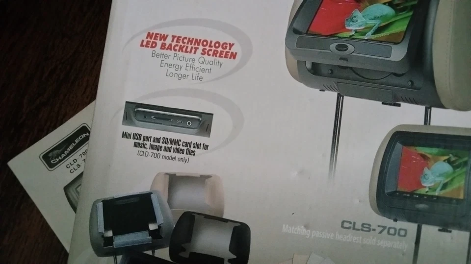 Chameleon CLD-700 Digital Panel Headrests DVD Player W/Remote Parts Or Repair - Image 3 of 4