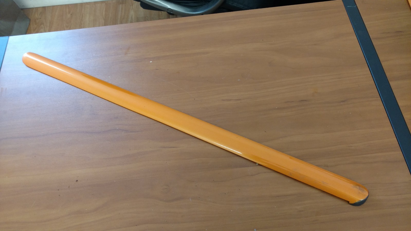 LAMBORGHINI GALLARDO PASSENGER SIDE DOOR SCUFF PLATE OEM 400853492