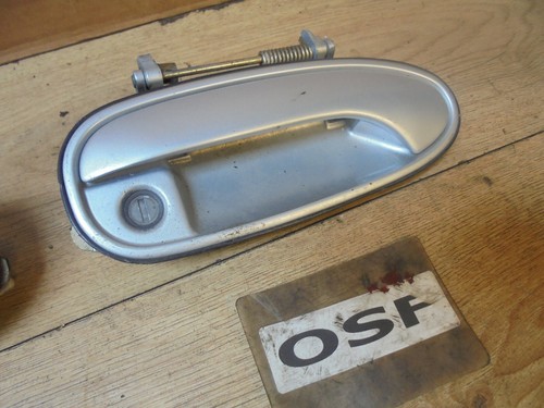 HONDA PRELUDE 1996 DRIVER ,PASSENGER EXTERIOR FRONT DOOR HANDLE SILVER ,1 ONLY - Picture 3 of 3
