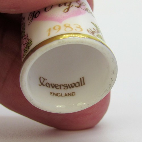 CAVERSWALL THIMBLE 'TO MY LOVE 1983' SIGNED JOHN BALL - Picture 5 of 5