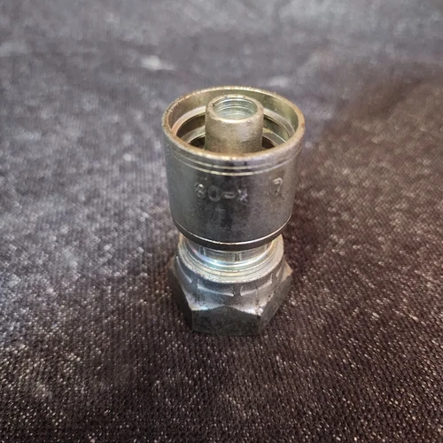 FB11K-08-12 1/2" to 3/4" Female BSPP, K Series