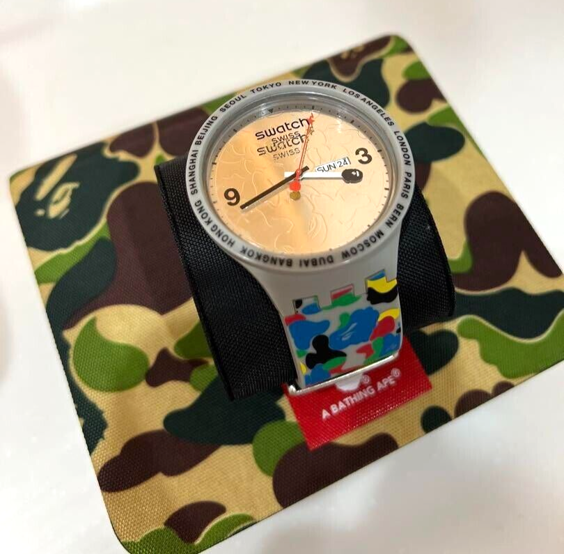 SWATCH x BAPE Tokyo Grey Multi Camo Watch - Silver Dial SWATCH x BAPE Tokyo Grey Multi Camo Watch - Silver Dial