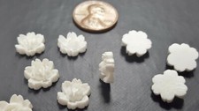 140 VINTAGE WHITE CARVED ROSE FLOWER RESIN ACRYLIC 10mm. CAMEO CABOCHONS 1019P