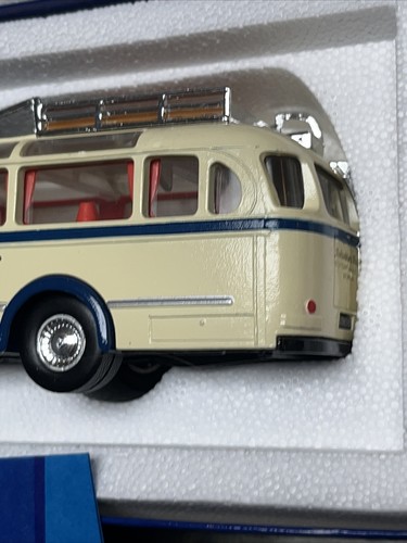 Dinky DY-S 10 1950 Mercedes-Benz Diesel Omnibus Type 0-3500, Stuttgart matchbox - Picture 4 of 5