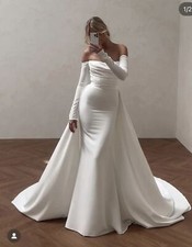 Mermaid Satin Wedding Dresses Elegant Detachable Train Long Sleeves Bridal Gowns