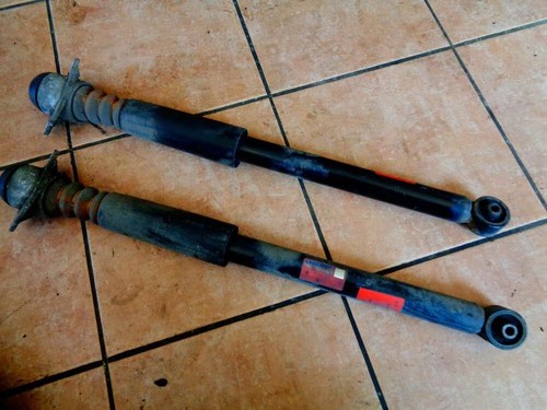 VW Golf IV Stoßdämpfer Dämpfer Hinten