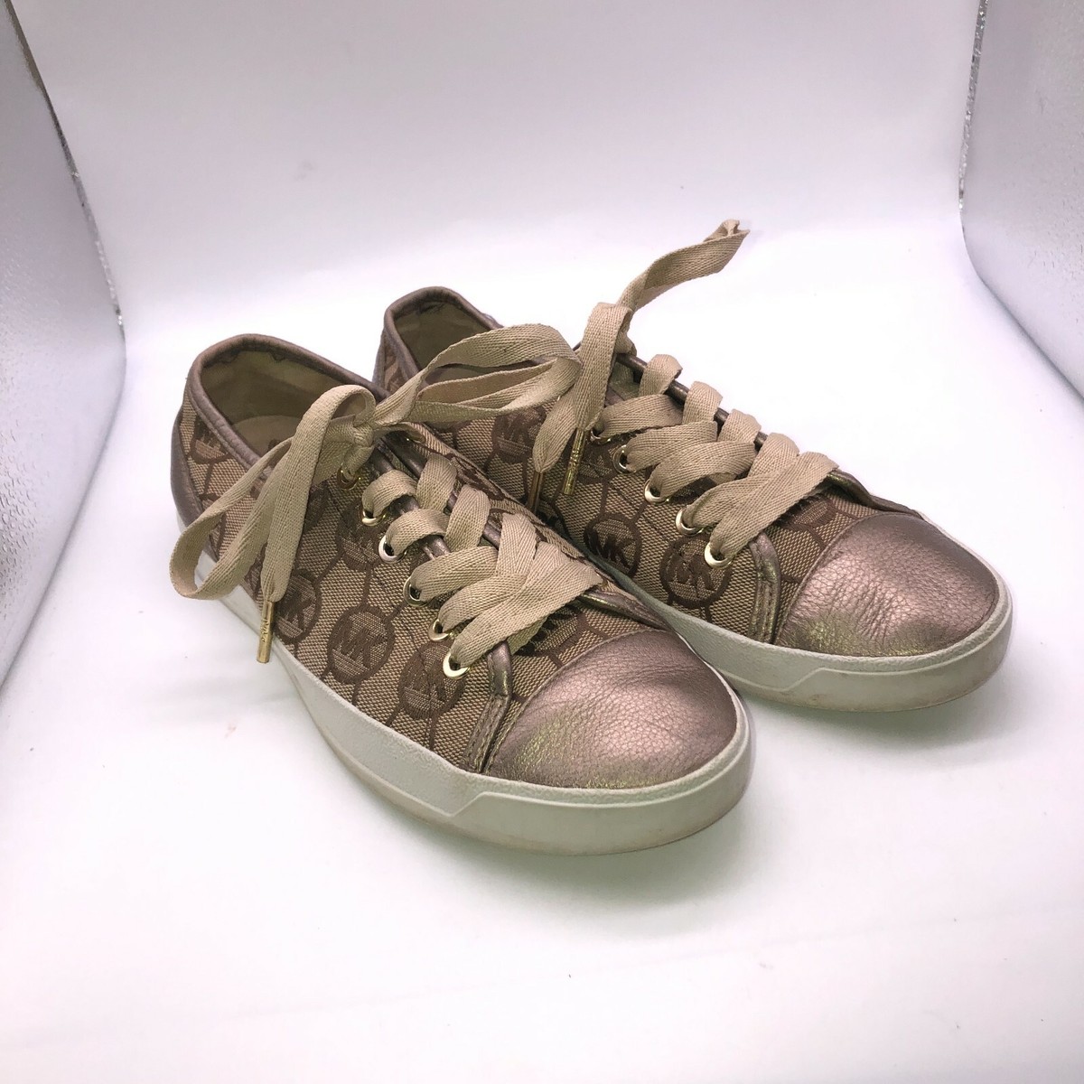 Michael Kors Womens Sz 6M Lace Up Logo Signature Fashion Shoes Low