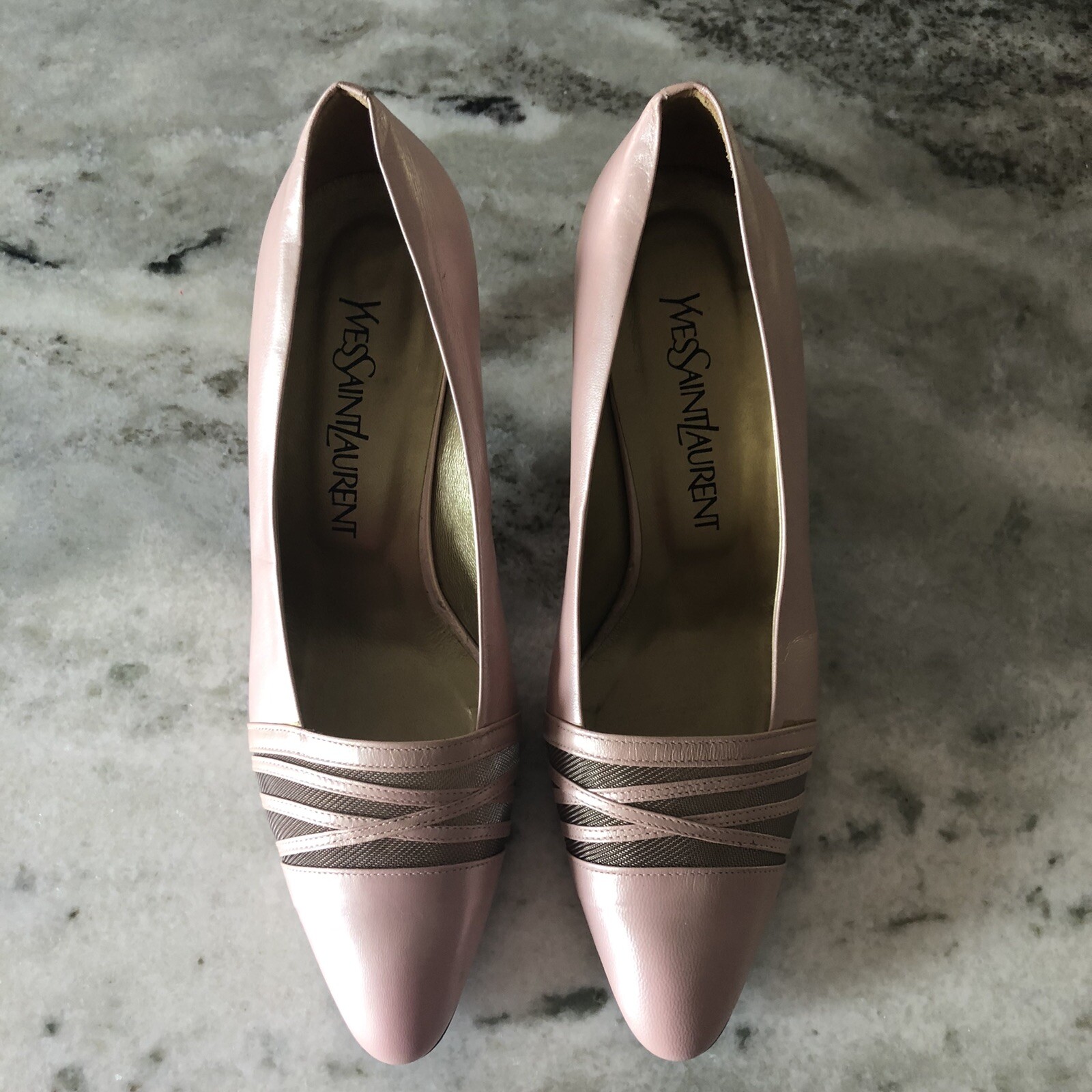 YVES SAINT LAURENT tacchi vintage in pelle rosa ~ taglia 36 IT (6 US)