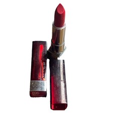 Juego de 2 lápices labiales Maybelline 895 On Fire color rojo sensacional crema