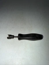 Snap On Black Hard Grip Brake Spring Retainer Tool BT17A