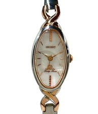 Orologio Orient Quartz Shell da donna modello RPFB-S0 tono argento