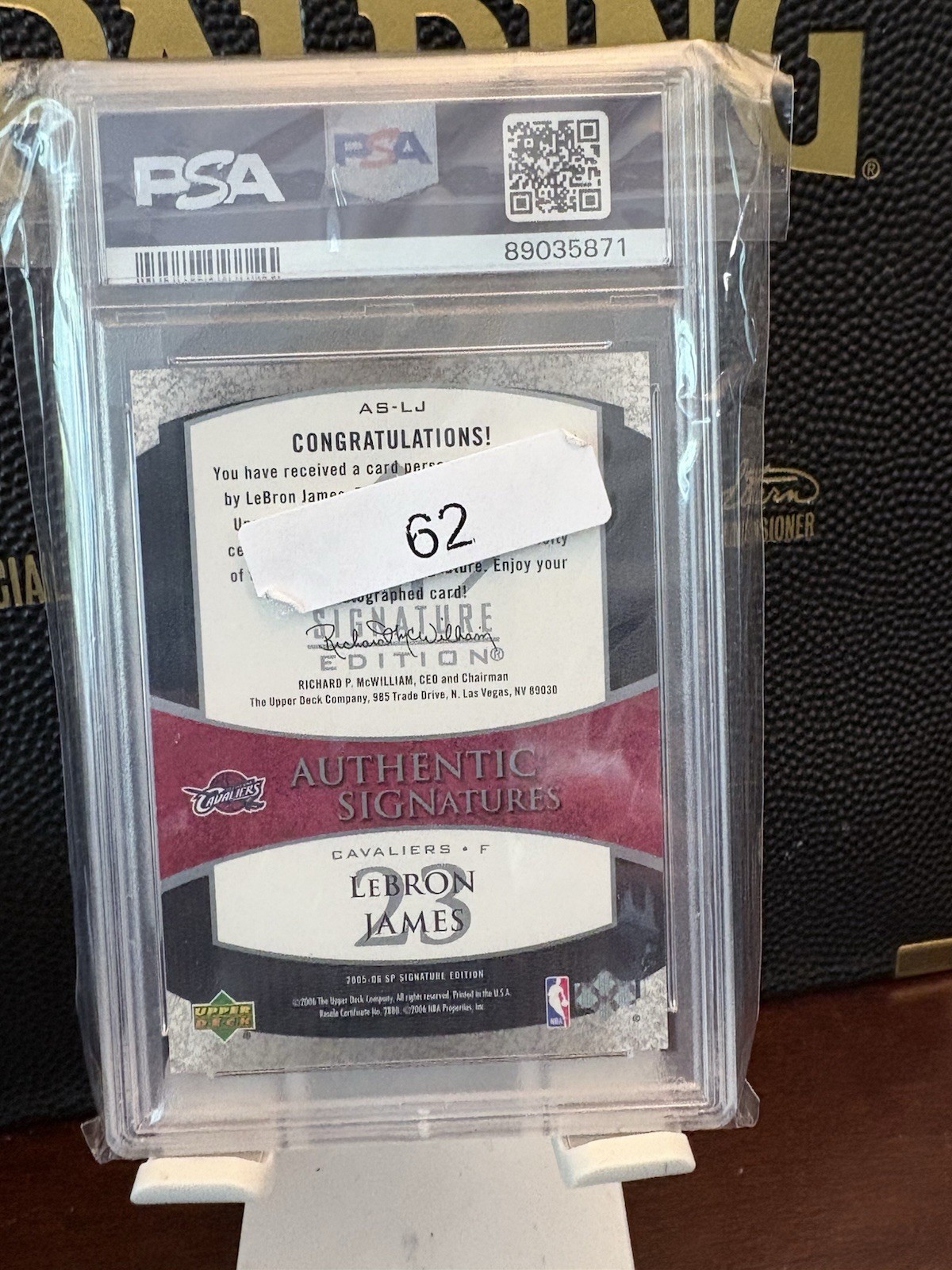 2005-06 Lebron James SP Signature Edition Auto. Psa Nm authentic signature/7. view 2