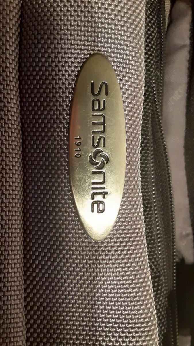 Samsonite 1910 Padded Laptop/Travel Bag Carry On Luggage Gray and