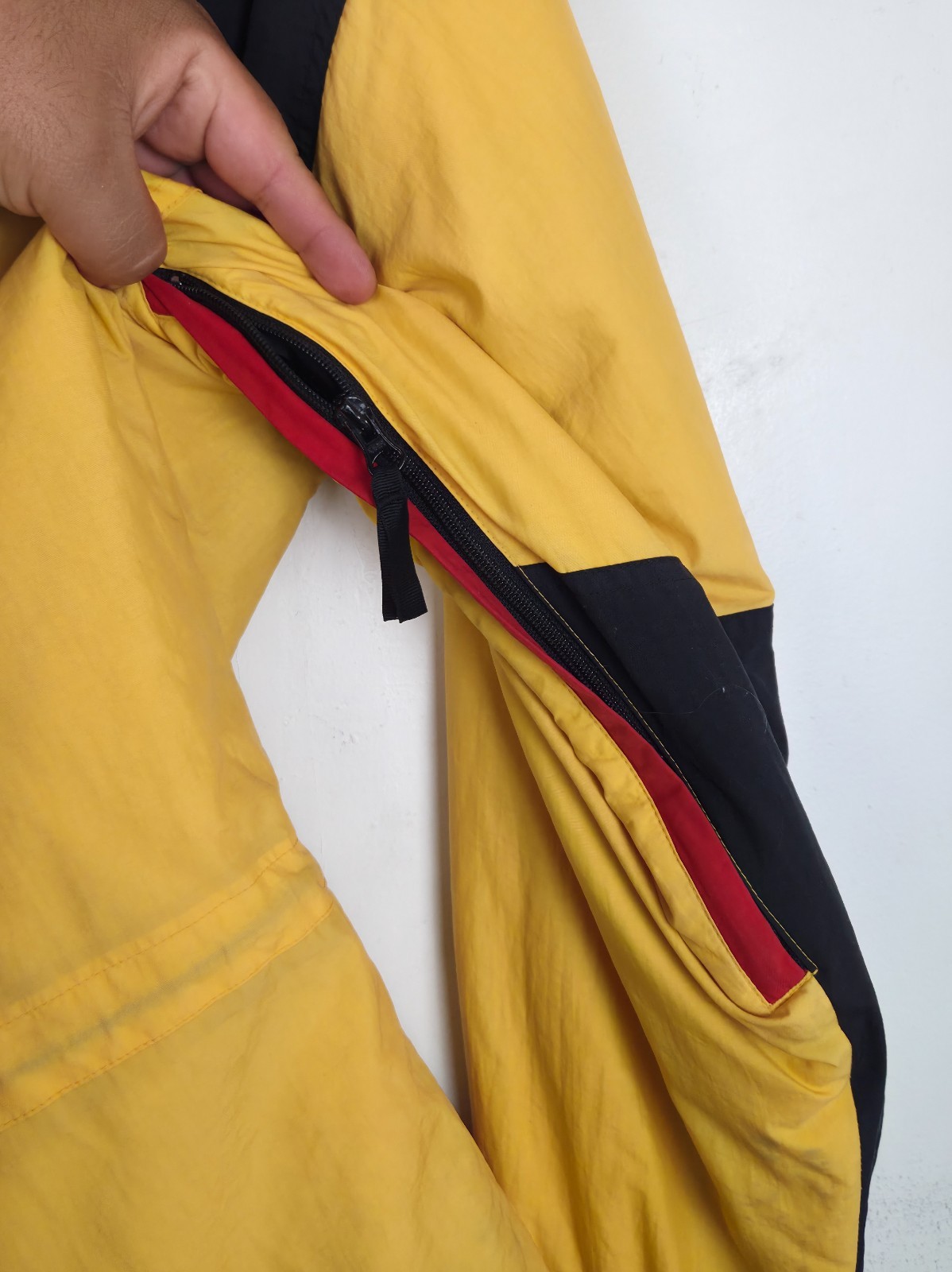 Helly Hansen Waterproof Ski Jacket Men Large Yell… - image 13