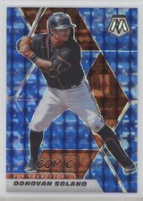 2021 Panini Mosaic Blue Camo Mosaic Prizm Donovan Solano #152 1ar2