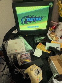serviced and cleaned Sega Dreamcast bundle POWER STONE CRAZY TAXI 1&2 FAST SHIP