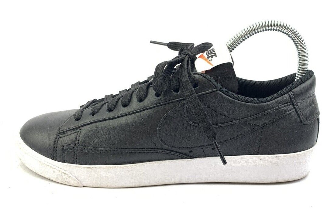 Schuh Nike Blazer Schwarz Grau Zoom Blazer Mid Nike SB Schuhe Mädels In  Anthracite-black