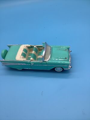 Road Legends '57 Chevy Bel Air Conv 283 V8 Surf Green/Lt. Green