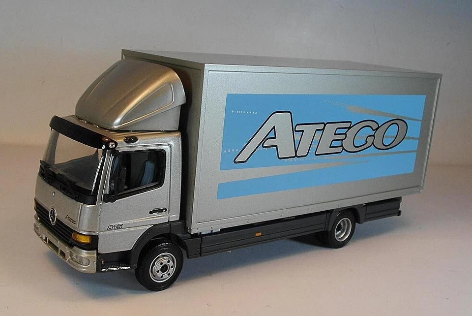 Minichamps 1/43 Mercedes Benz Atego LKW Koffer Eigenwerbung #8515