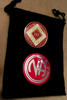 Narcotics Anonymous Burgundy Red 30 year NA Medallion Gold White Chip Coin Clean