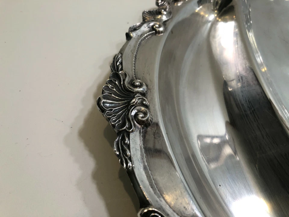 Plato de carne vintage Chippendale de Wallace X117, 17" x 16 1/2" x 1 1/4" de alto Foto 3 de 4