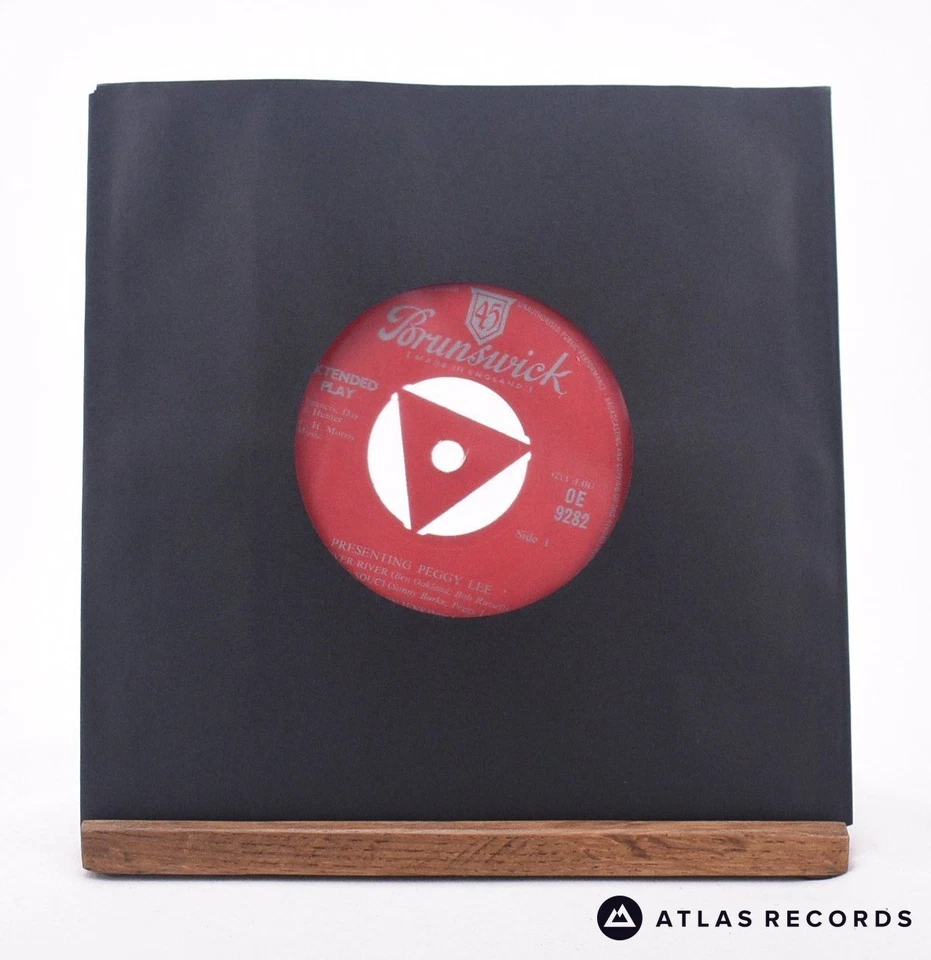 Peggy Lee - Presenting Peggy Lee - 7" EP Vinyl Record - VG+ Foto 2 de 4