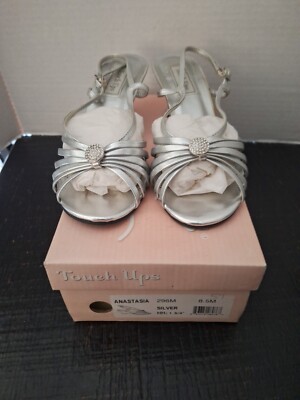 Touch Ups Anastasia Silver sandal size 8.5M see pics