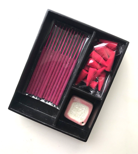 Wooden Box with Incense - Pink - Picture 2 of 3
