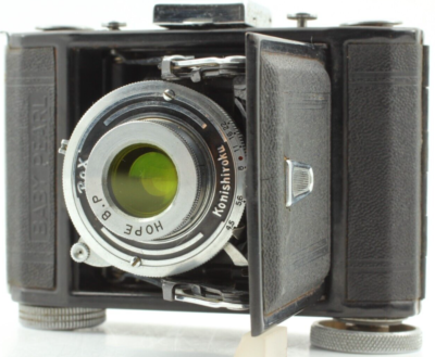 Rare! Rokuoh-Sha Baby Pearl Camera + Hexar Lens & New 127 Best