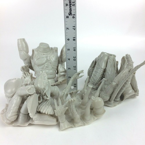 Alien Predator AVP Vacuum Formed Plastic Model Set Unassembled Xenomorph *AS IS - Picture 11 of 12