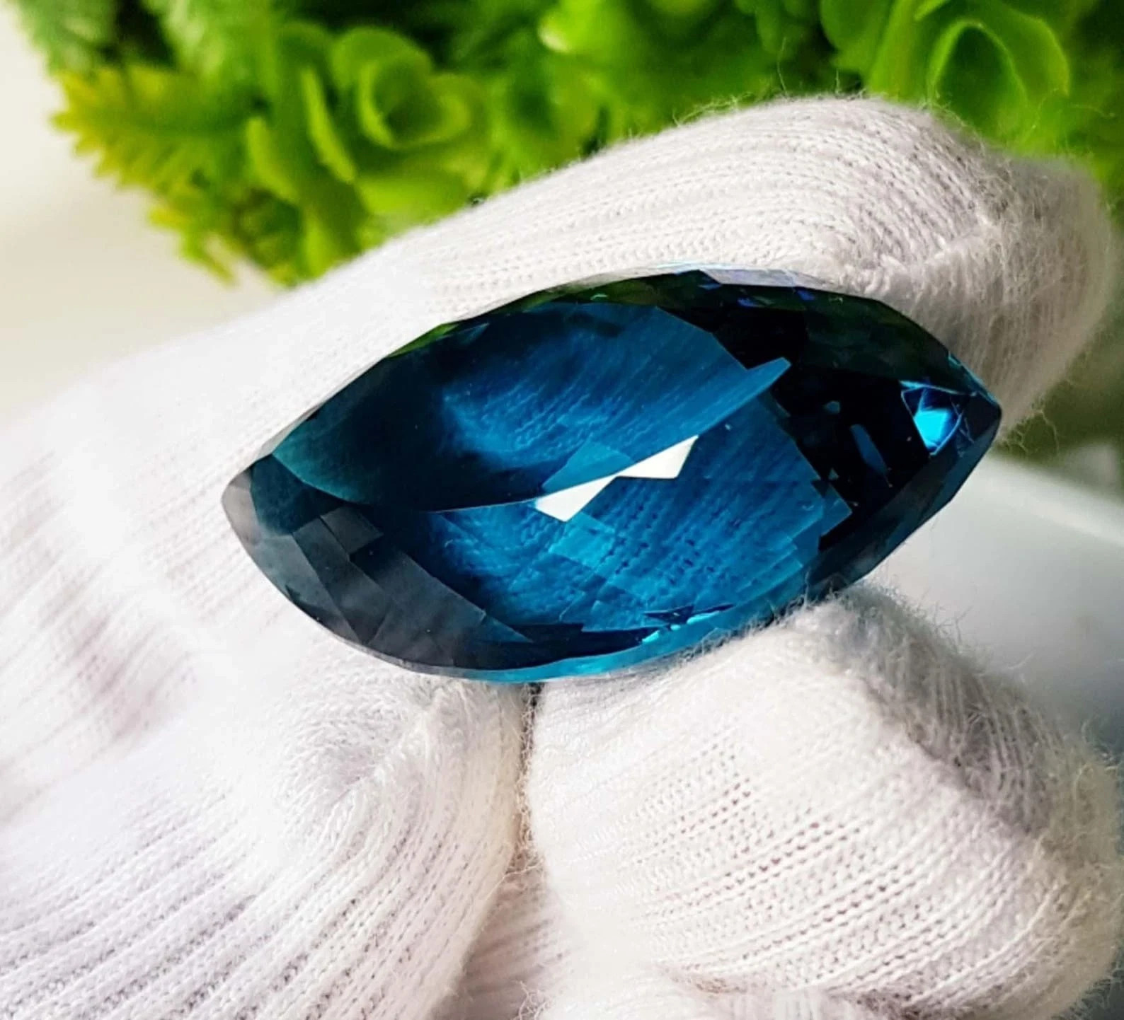 Natural 70 Ct London Blue Topaz Marquise Cut Certified Loose Gemstone