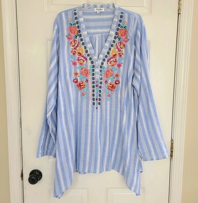 Angel Heart Boutique Women's 3X Embroidered Tunic Top Roll Tab Sleeve