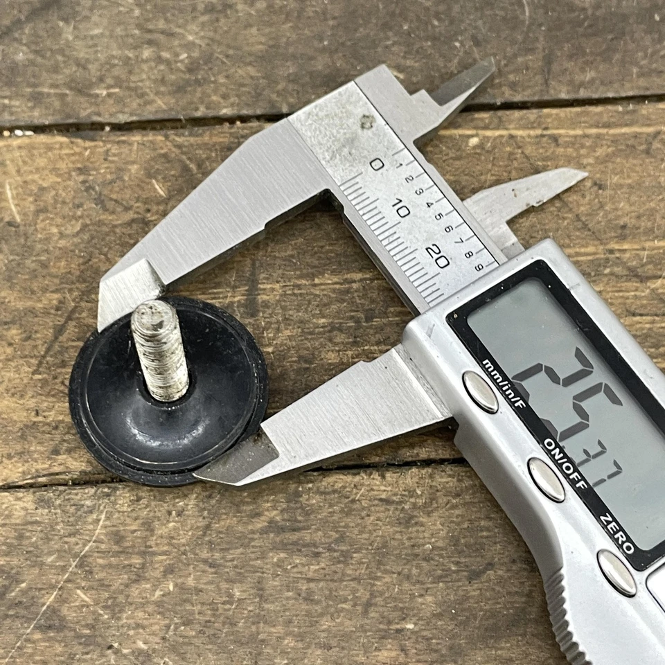 Chris King NoThreadSet Top Cap Bolt 1" Vintage Threadless - Image 2 of 4