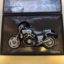 Minichamps Yamaha VMax 1:12 Classic Bike Series Diecast Model / New