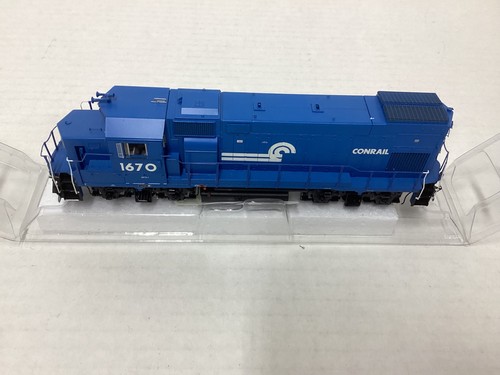 Athearn Genesis #68034 escala HO “Conrail” MP15-1 Rd. #1670 | Condition: Used