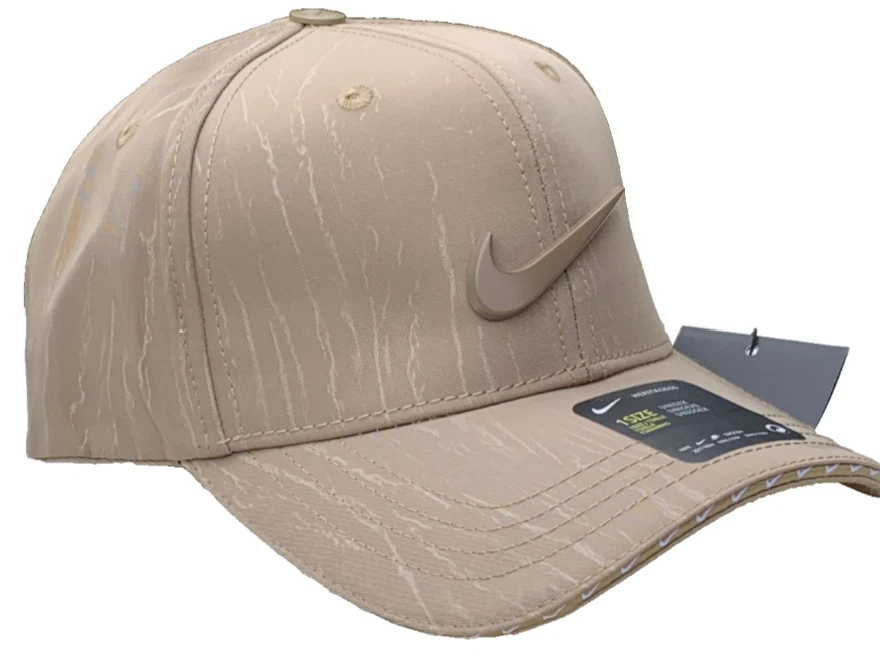 Gorra de béisbol Nike nueva con etiquetas Taupe/Tan Metal Streak Concept. Cierre de hebilla. Foto 4 de 4