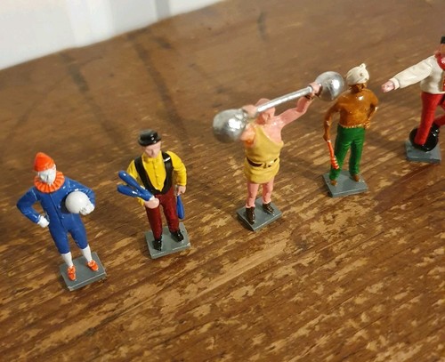 Corgi Classics Chipperfields 6 Circus Figuren Set Nummer 2 - Bild 3 von 10
