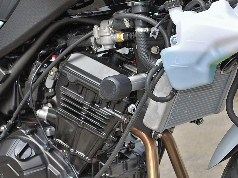 taka49nページ Kawasaki Motorcycle 2013 OEM Parts Diagram for Fuel Tank