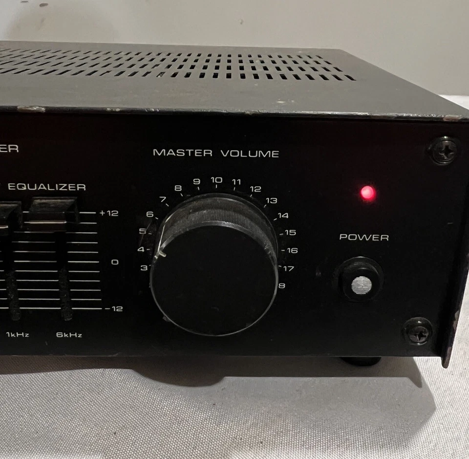 Realistic MPA-45 PA Amplifier 35 Watts Vtg Untested Turns On - Image 4 of 4