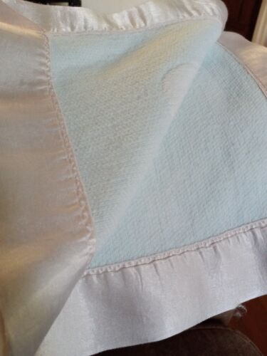 Vintage Cotton Baby Blanket Satin Trim 40 X 32 does have satin problems Read - Picture 1 of 10