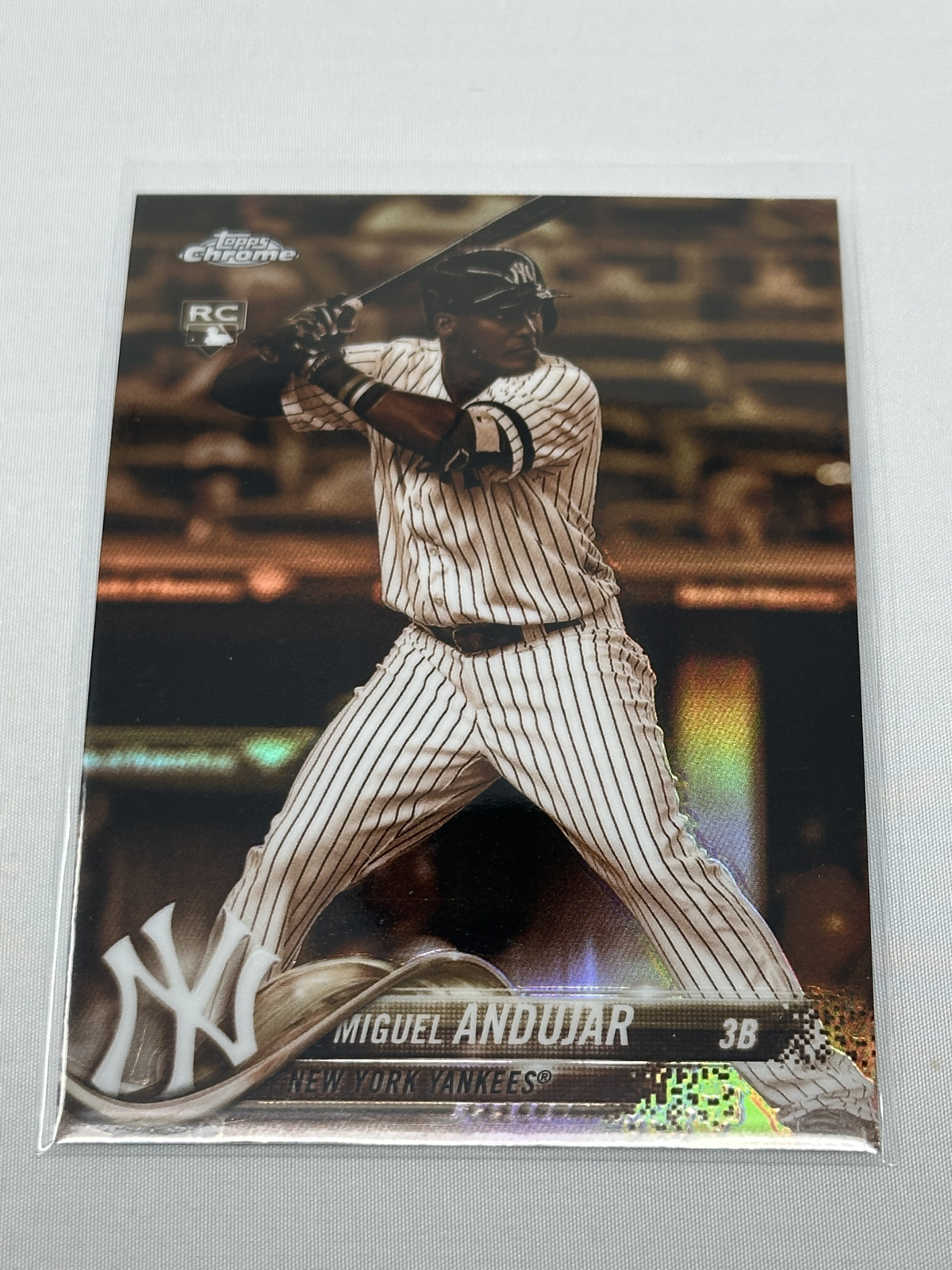 2018 TOPPS CHROME BASEBALL MIGUEL ANDUJAR 14 NEW YORK YANKEES SEPIA REFRACTOR