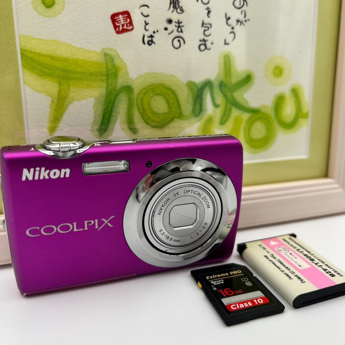 Nikon COOLPIX S220 Pink 10.0MP Compact Digital Camera From Nikon COOLPIX S220 Pink 10.0MP Compact Digital Camera From