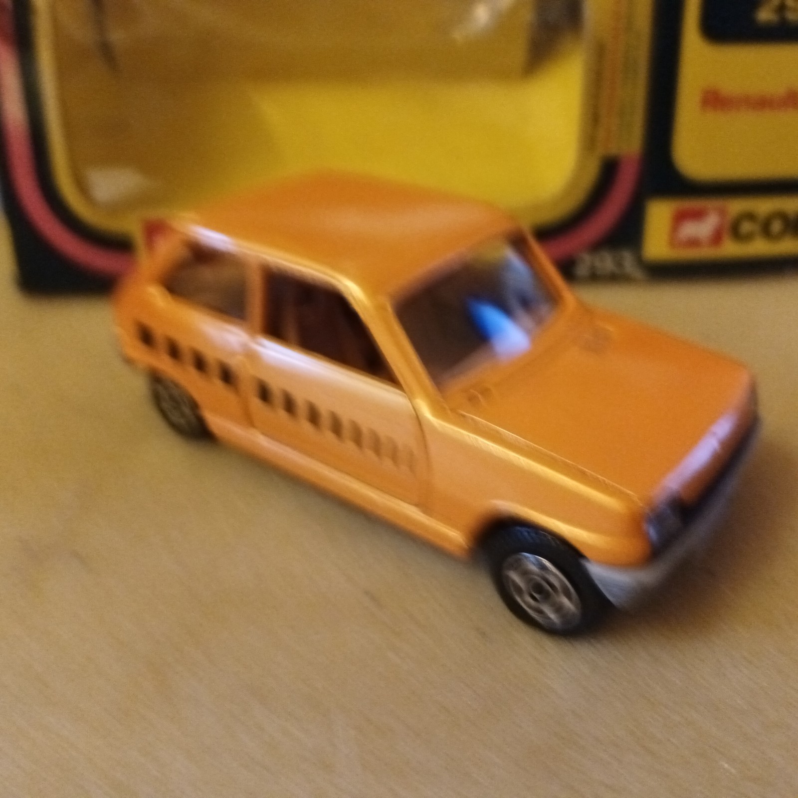 Vitesse Mercedes 170 Van Postes Suisses 1:43 293