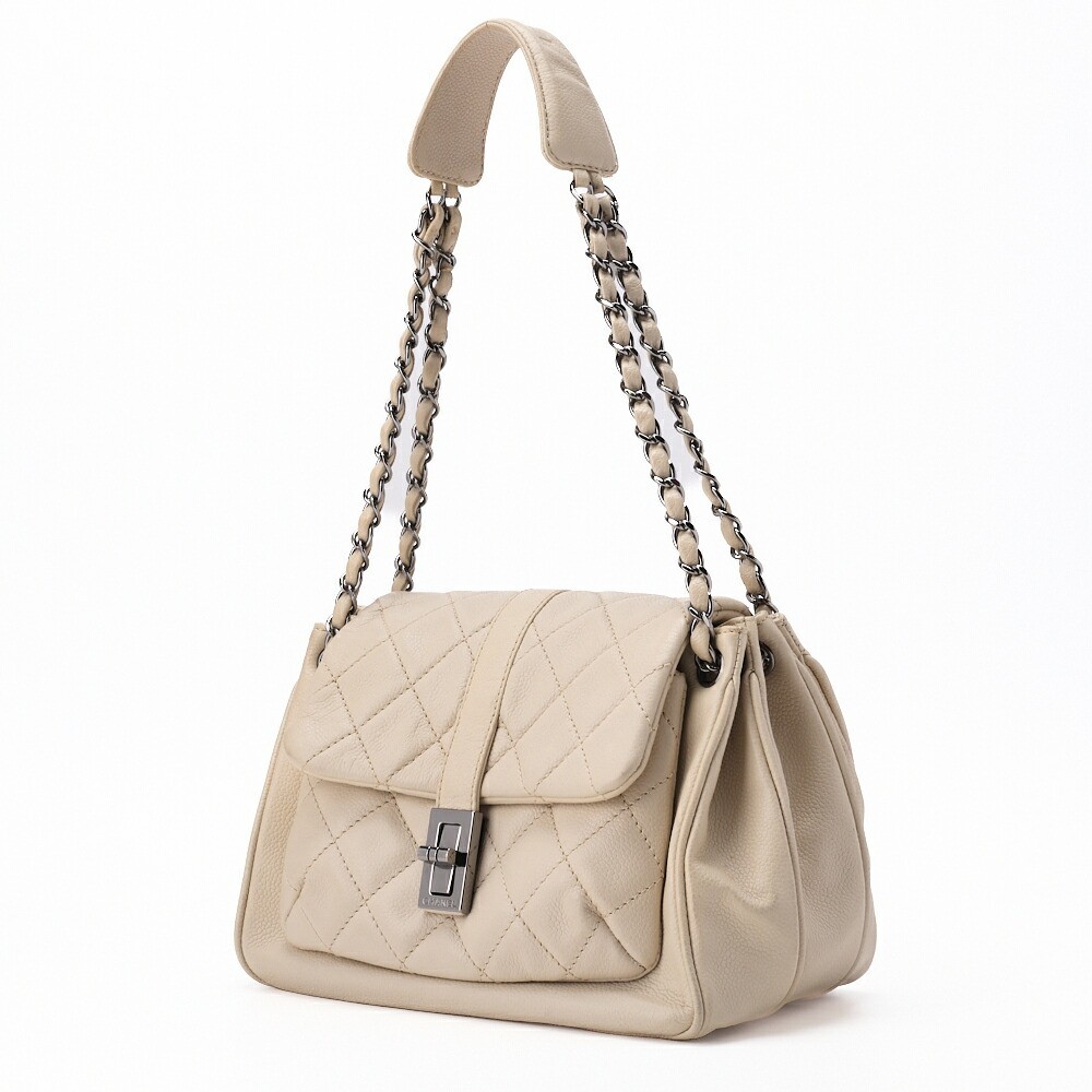 CHANEL Matelasse 2.55 Soft Shoulder Bag with Silver Chain Hardware 290056