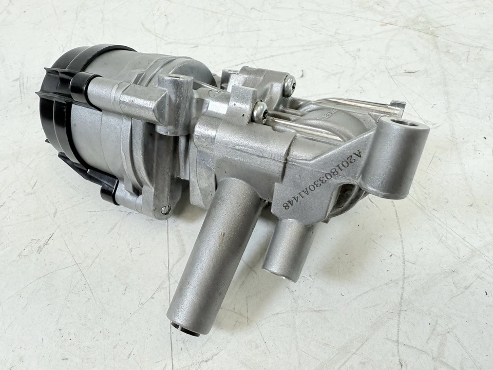 Conjunto de bomba de aceite de transmisión Ford Explorer HL3P-7P086-DB OEM Foto 3 de 4