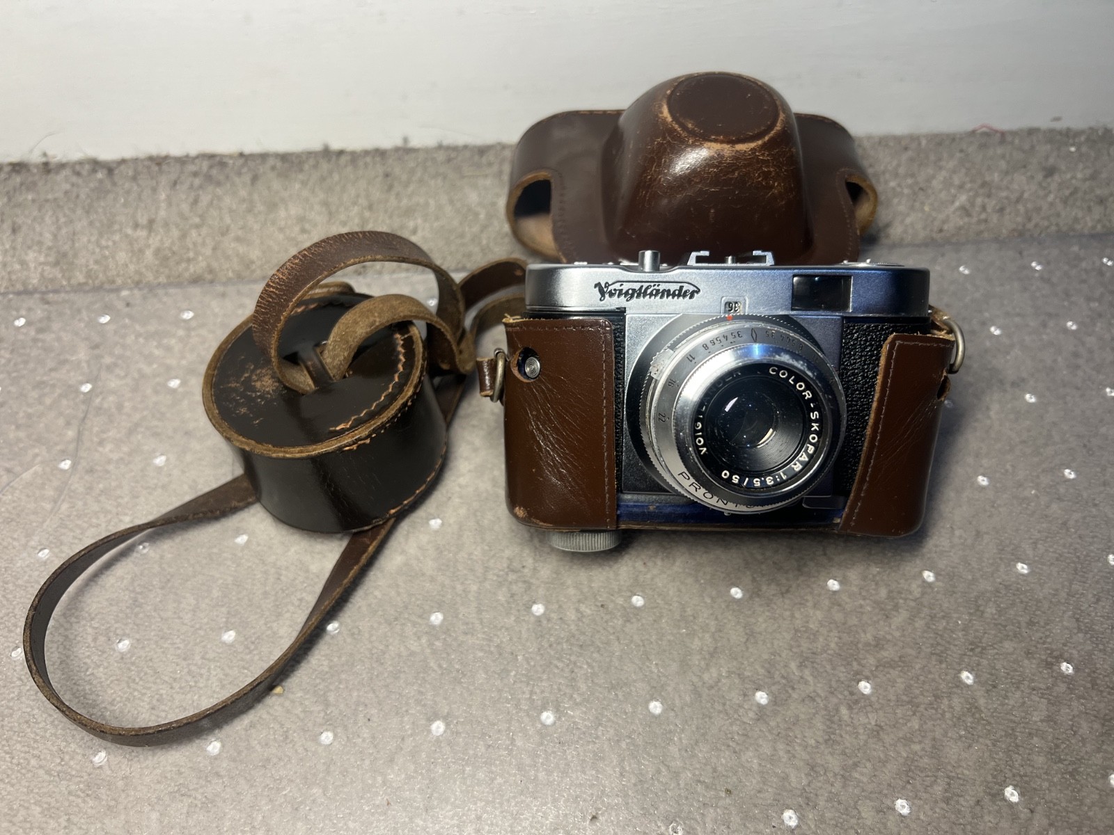 Voighander Vito B  Camera with Voigtlander Color Skopar 1:3.5/50 Lens UNTESTED