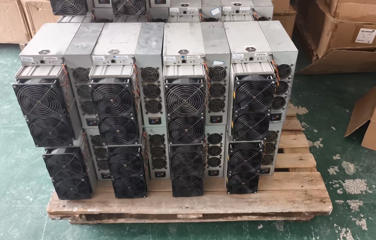 Bitmain Antminer T21 190TH/s 3610W BTC Bitcoin Miner Asic Miner include PSU